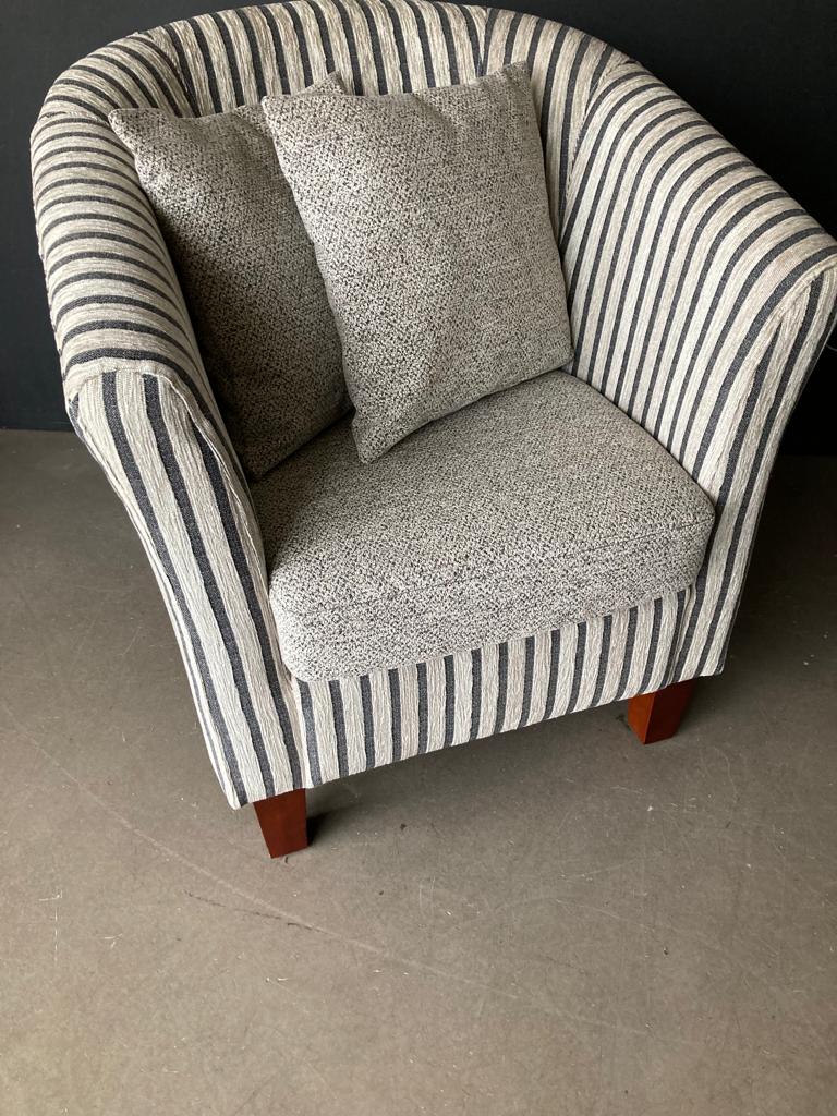 De Fil En Aiguille Tissu Dameublement Henon IMG 20220516 WA0025