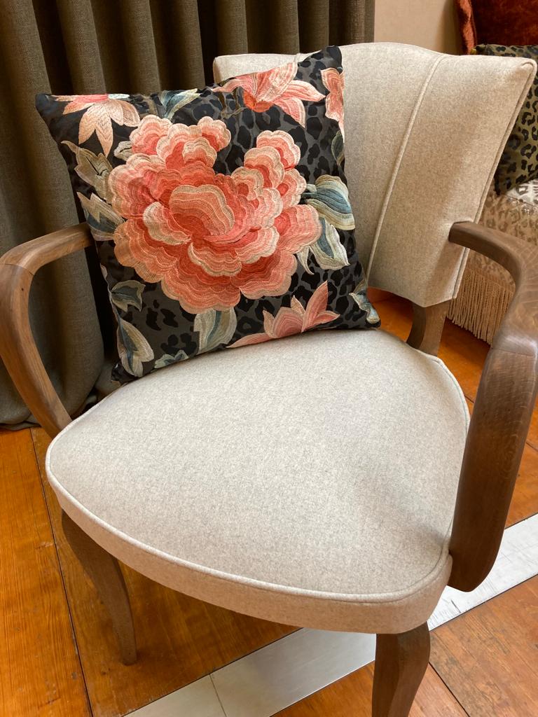 De Fil En Aiguille Tissu Dameublement Henon REFECTION DE FAUTEUILS 2